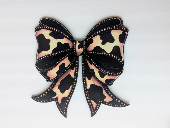 Black Cow Bow wreath sign