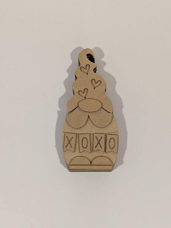 XOXO Valentine 3D chunky gnome