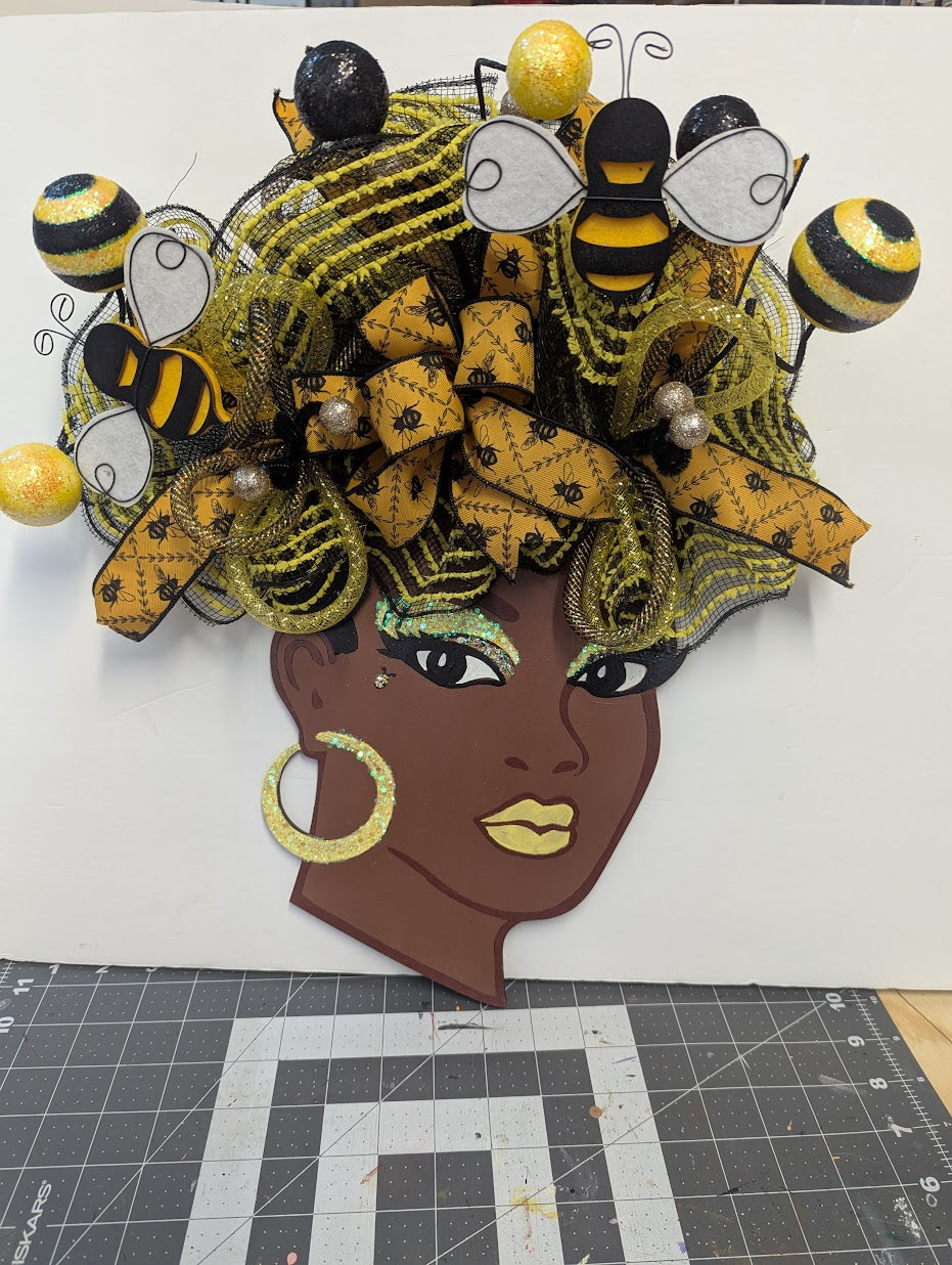 Queen Bee Diva wreath kit