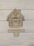 Gingerbread house Shelf Sitter