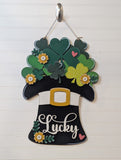 Lucky hat doorhanger