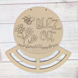 Buzz Off wreath rail