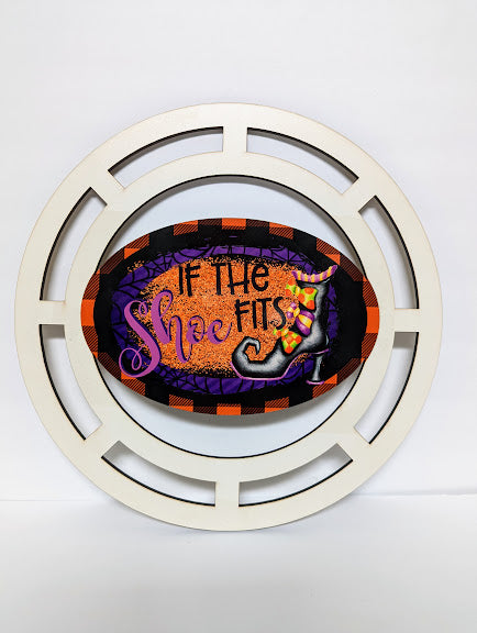 If the Shoe Fits oval wreath base